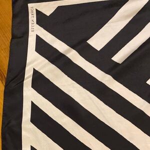 Ellen Tracy Elegant Black and Cream Silk Scarf Hand-Rolled Edge